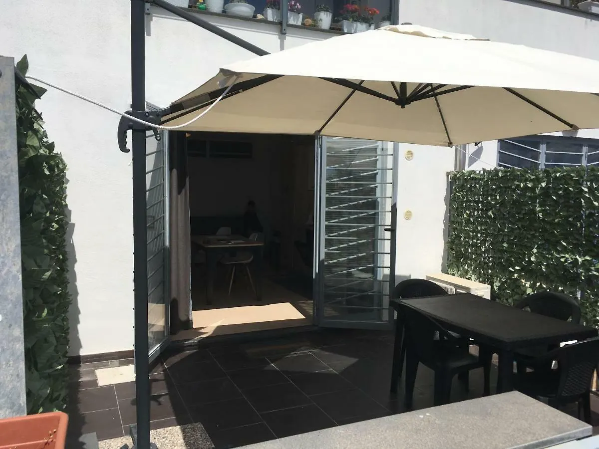 Apartament Relax House Nizza di Sicilia