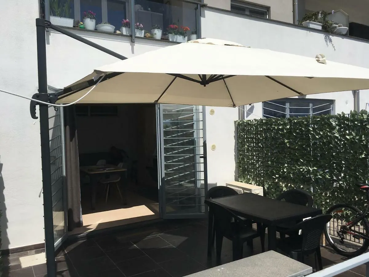 Apartament Relax House Nizza di Sicilia